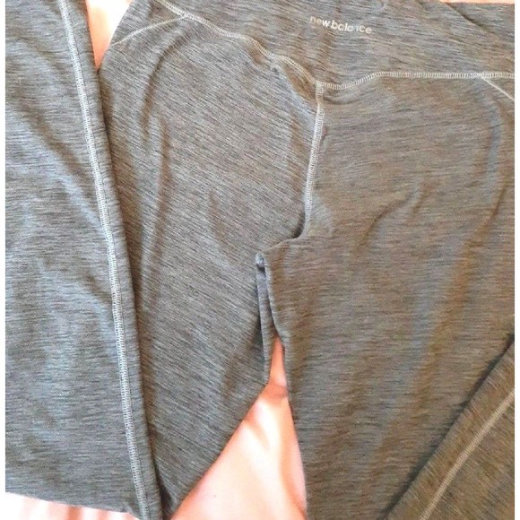 New Balance NB Dry Gray Work Out Leggings size Medium - Picture 4 of 7